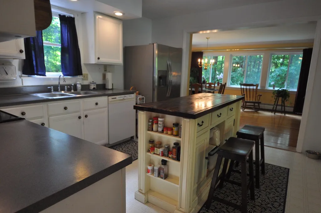 367 Carlen Street Manchester VT 05255