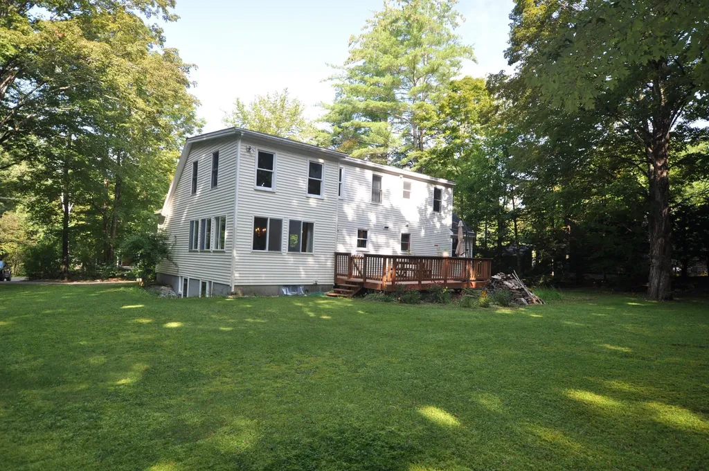 367 Carlen Street Manchester VT 05255