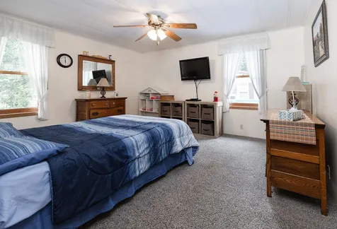 6 Village Drive Raymond NH 03077