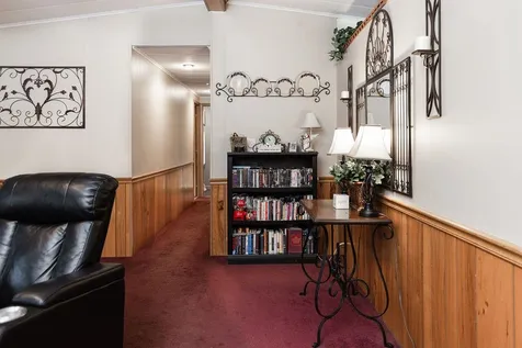 6 Village Drive Raymond NH 03077