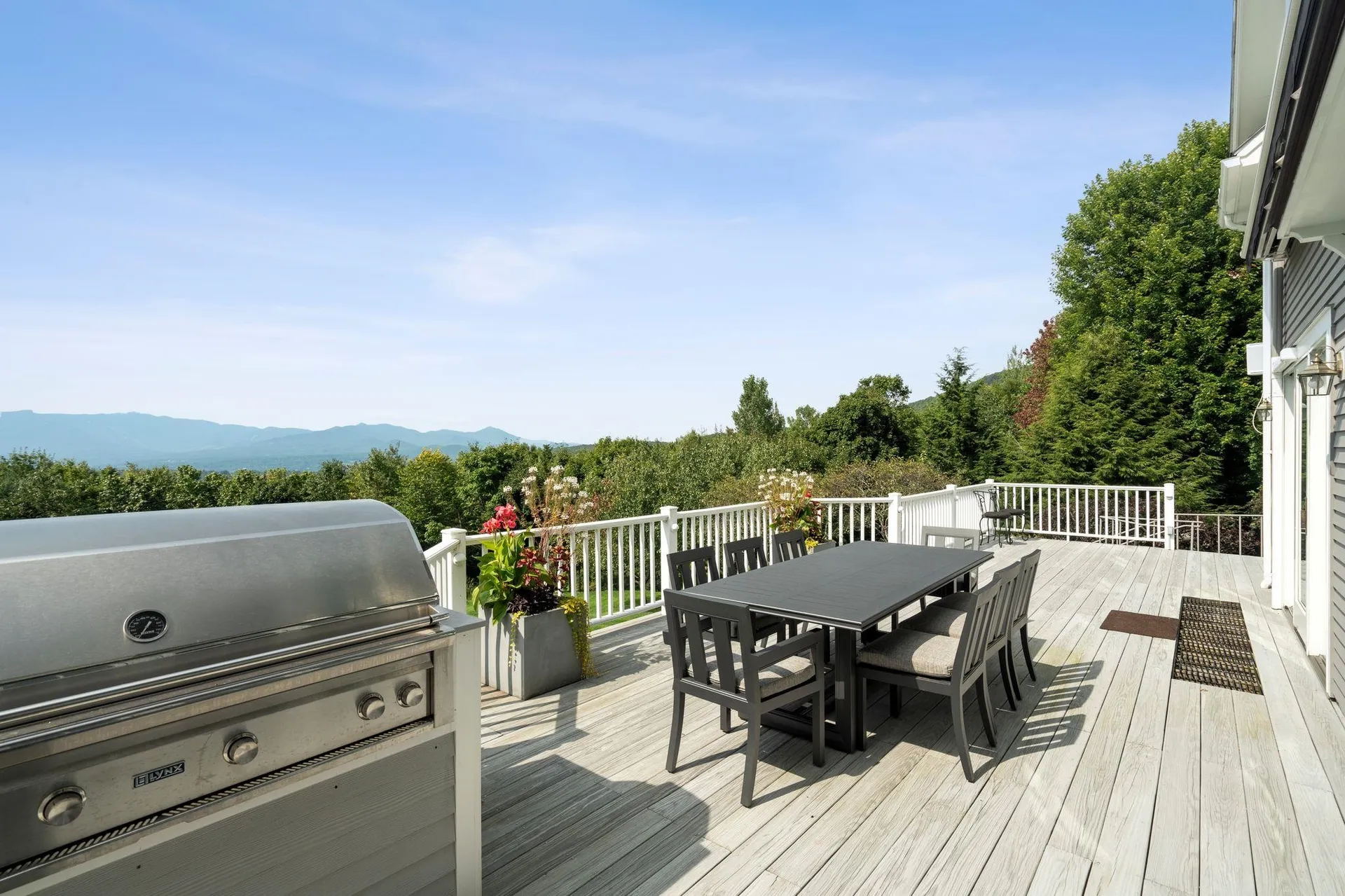 548 Putnam Forest Road Stowe VT 05672