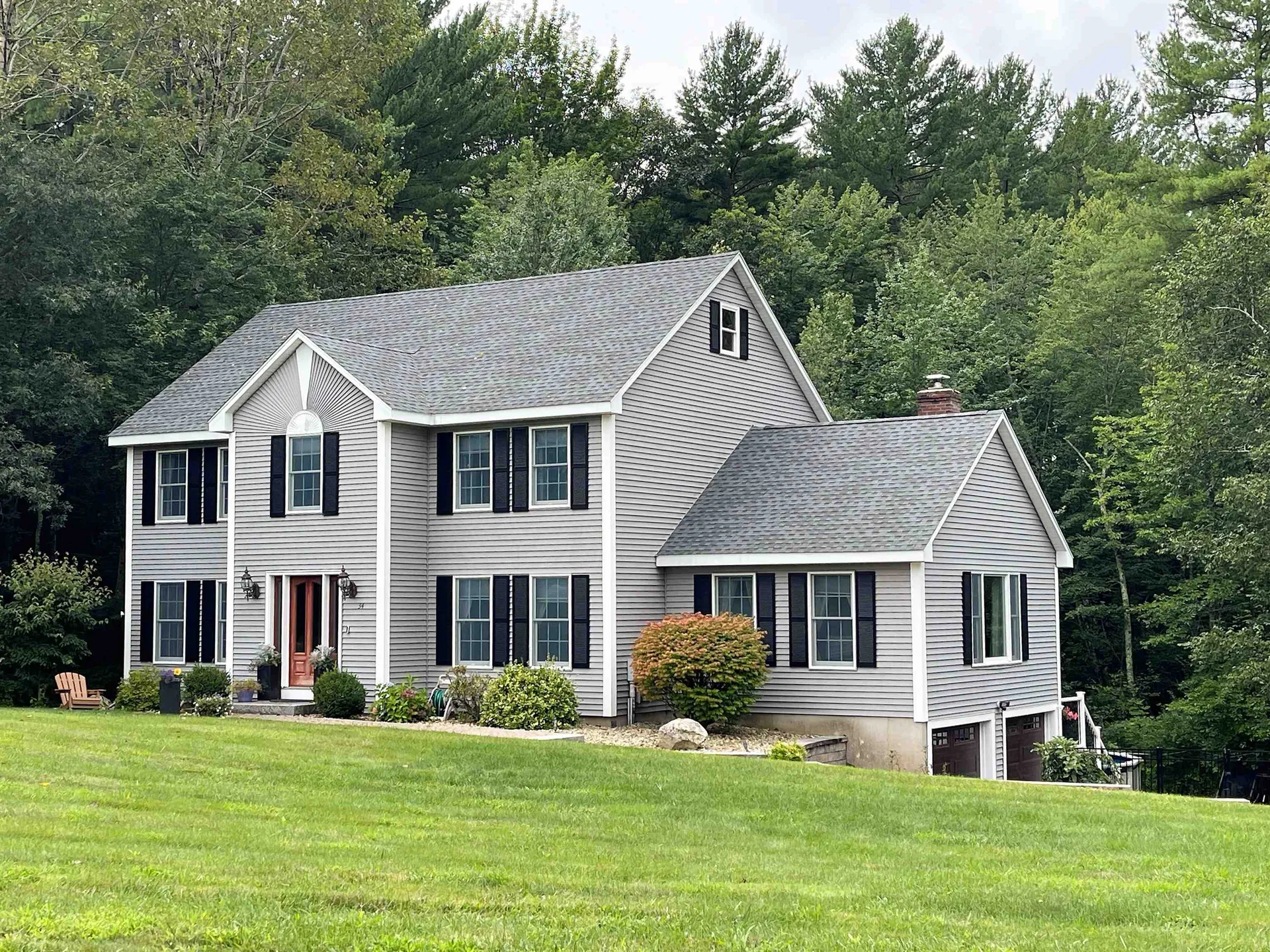 34 Burbank Road Londonderry NH 03053