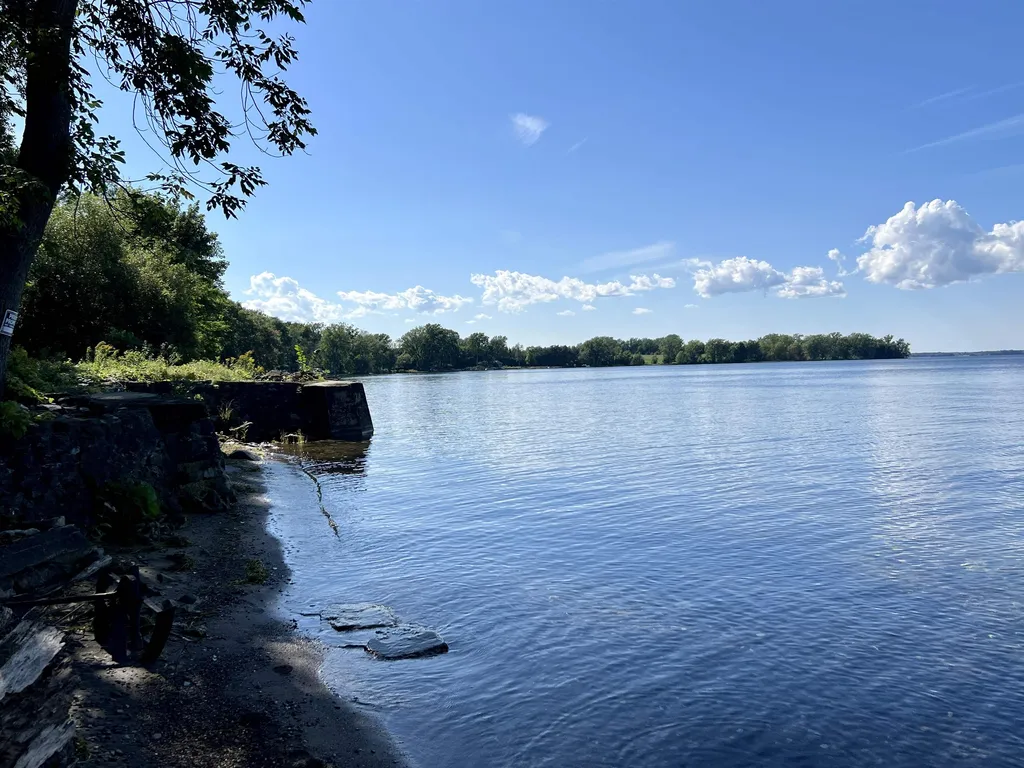 102 North Shore Road Isle La Motte VT 05463-9710