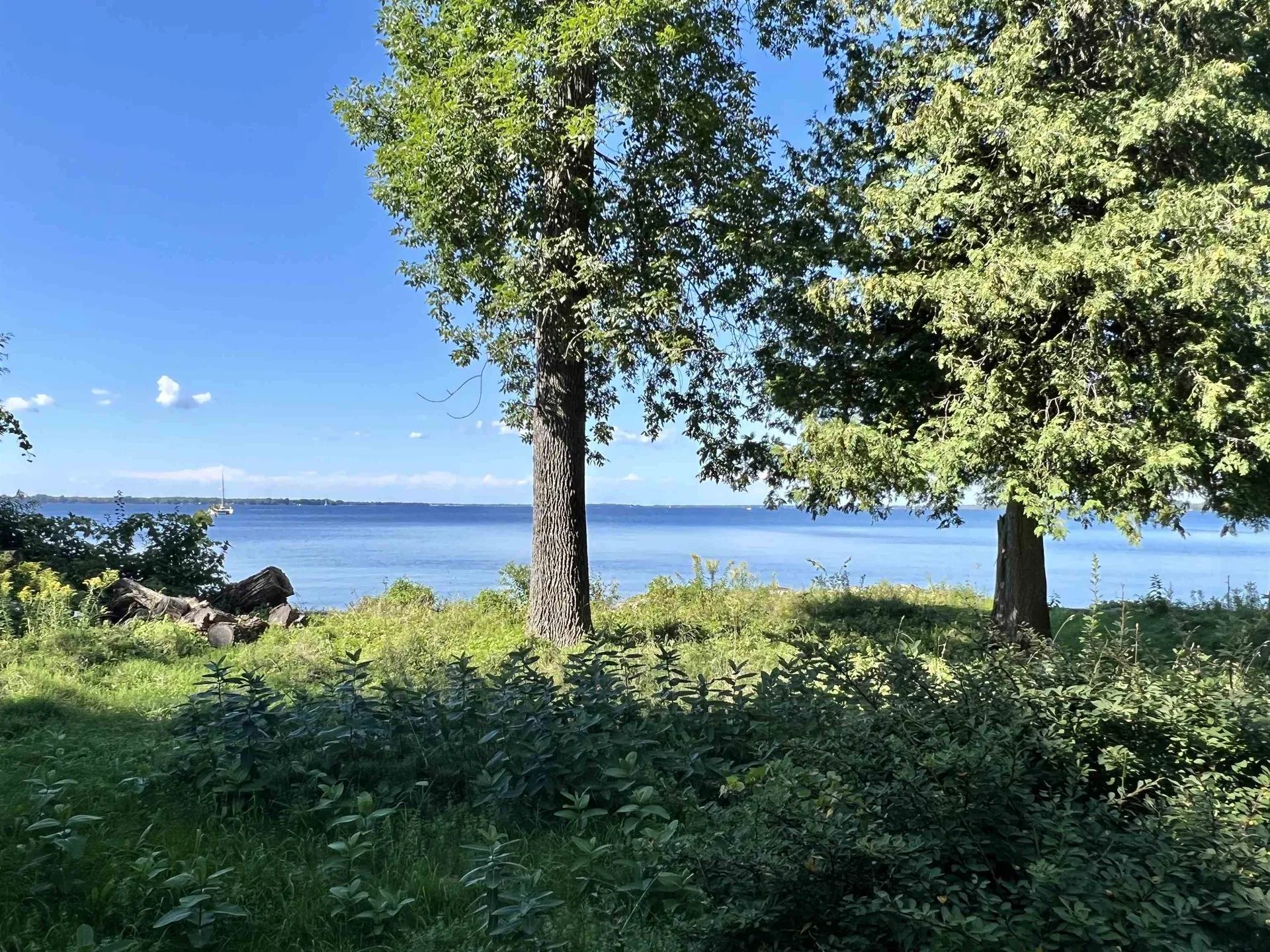 102 North Shore Road Isle La Motte VT 05463-9710