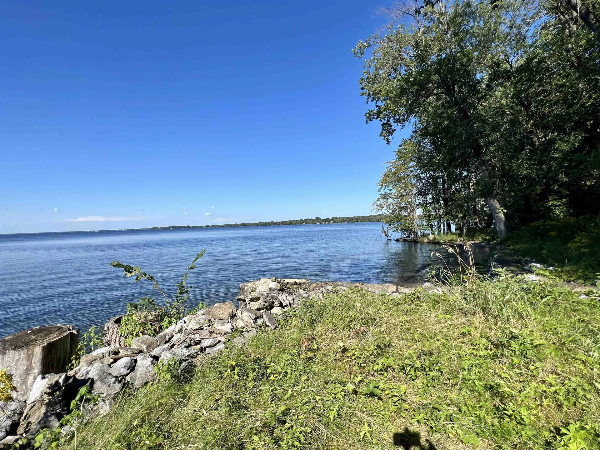 102 North Shore Road Isle La Motte VT 05463-9710