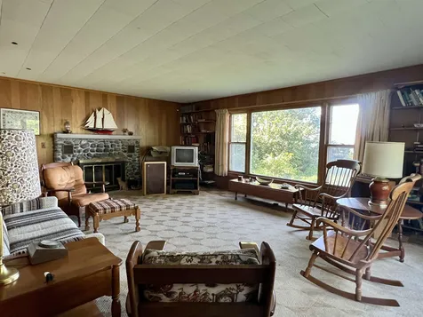 102 North Shore Road Isle La Motte VT 05463-9710