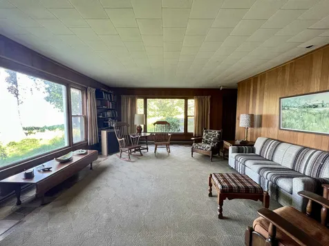 102 North Shore Road Isle La Motte VT 05463-9710