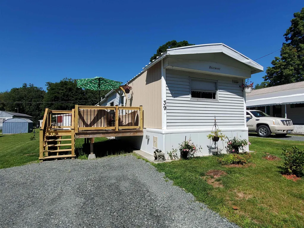 22 Rudsboro Road Lebanon NH 03766