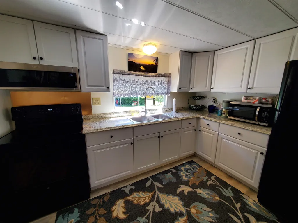 22 Rudsboro Road Lebanon NH 03766