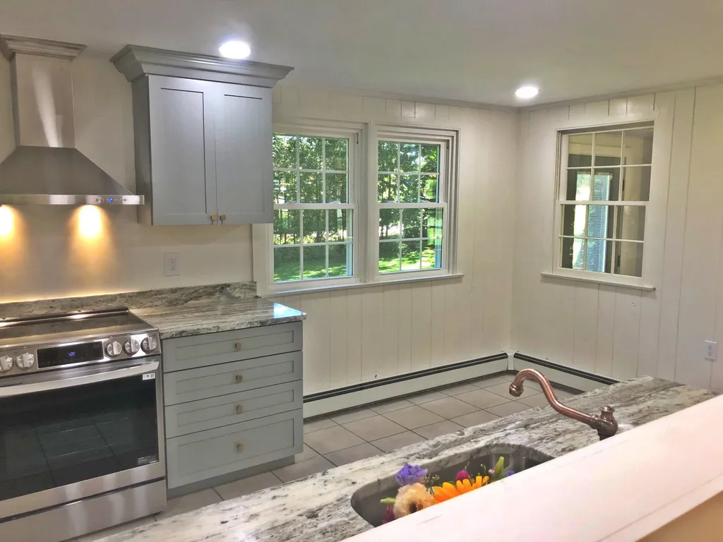 2127 E Woodstock Road Woodstock VT 05091