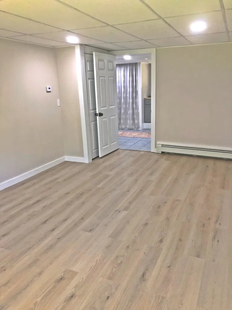 2127 E Woodstock Road Woodstock VT 05091