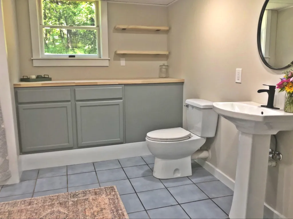 2127 E Woodstock Road Woodstock VT 05091