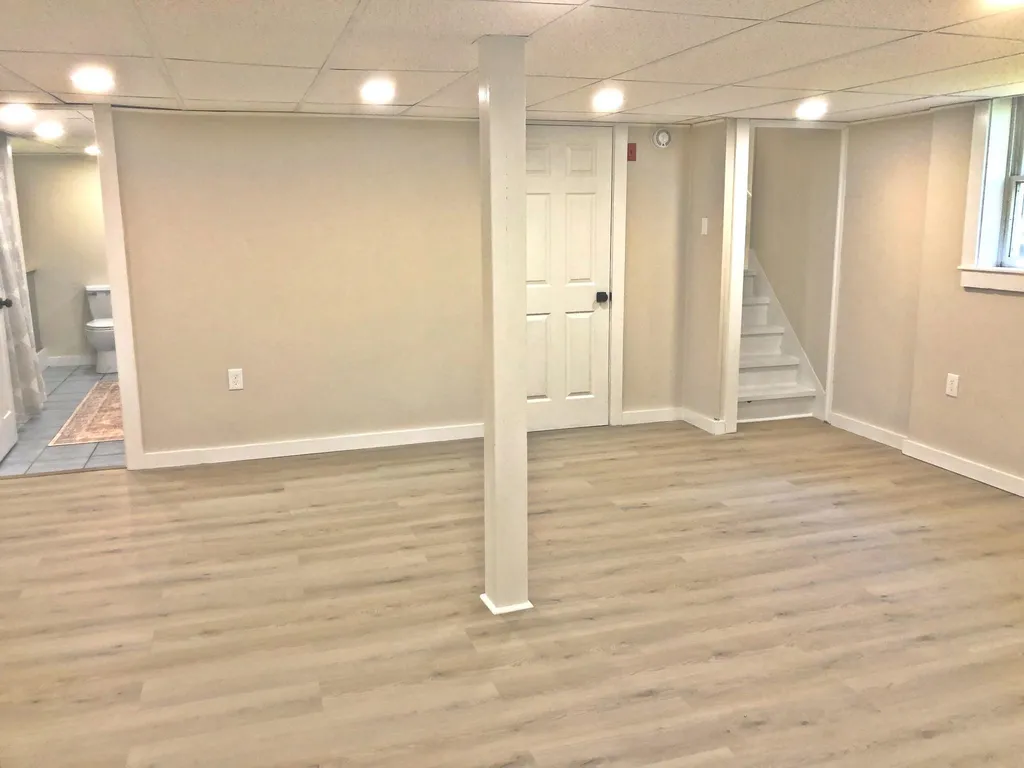 2127 E Woodstock Road Woodstock VT 05091