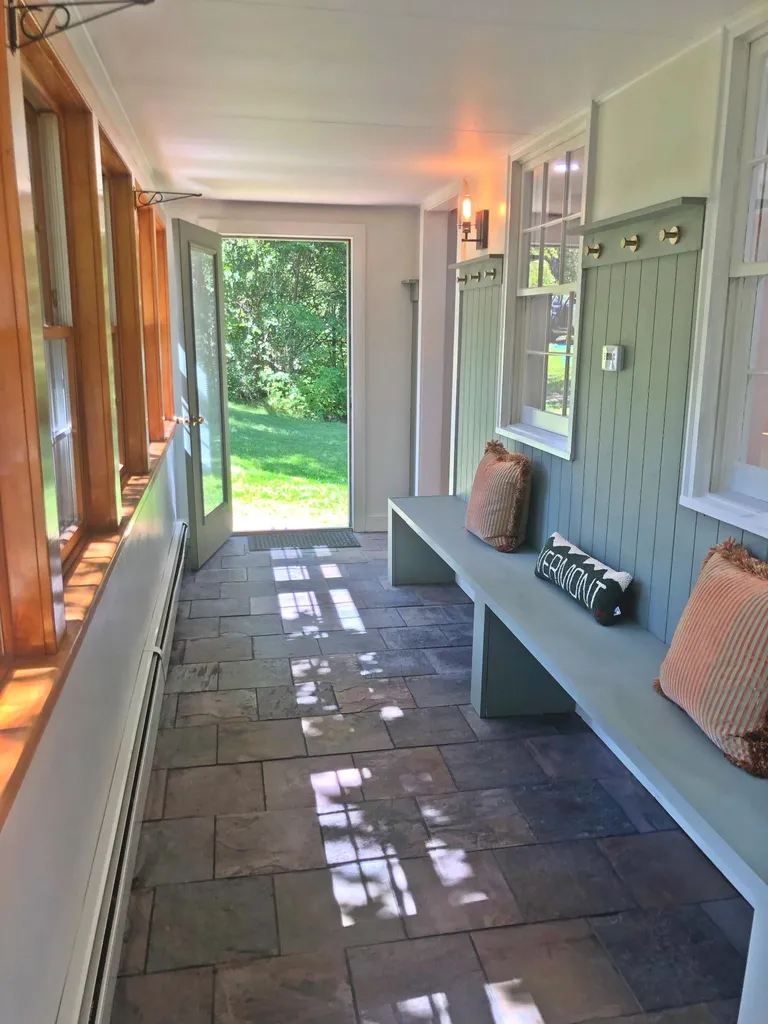 2127 E Woodstock Road Woodstock VT 05091