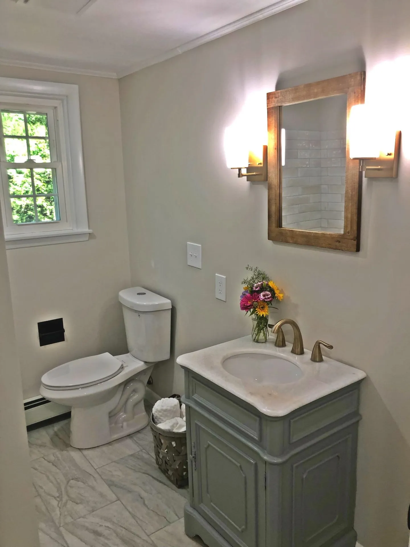 2127 E Woodstock Road Woodstock VT 05091