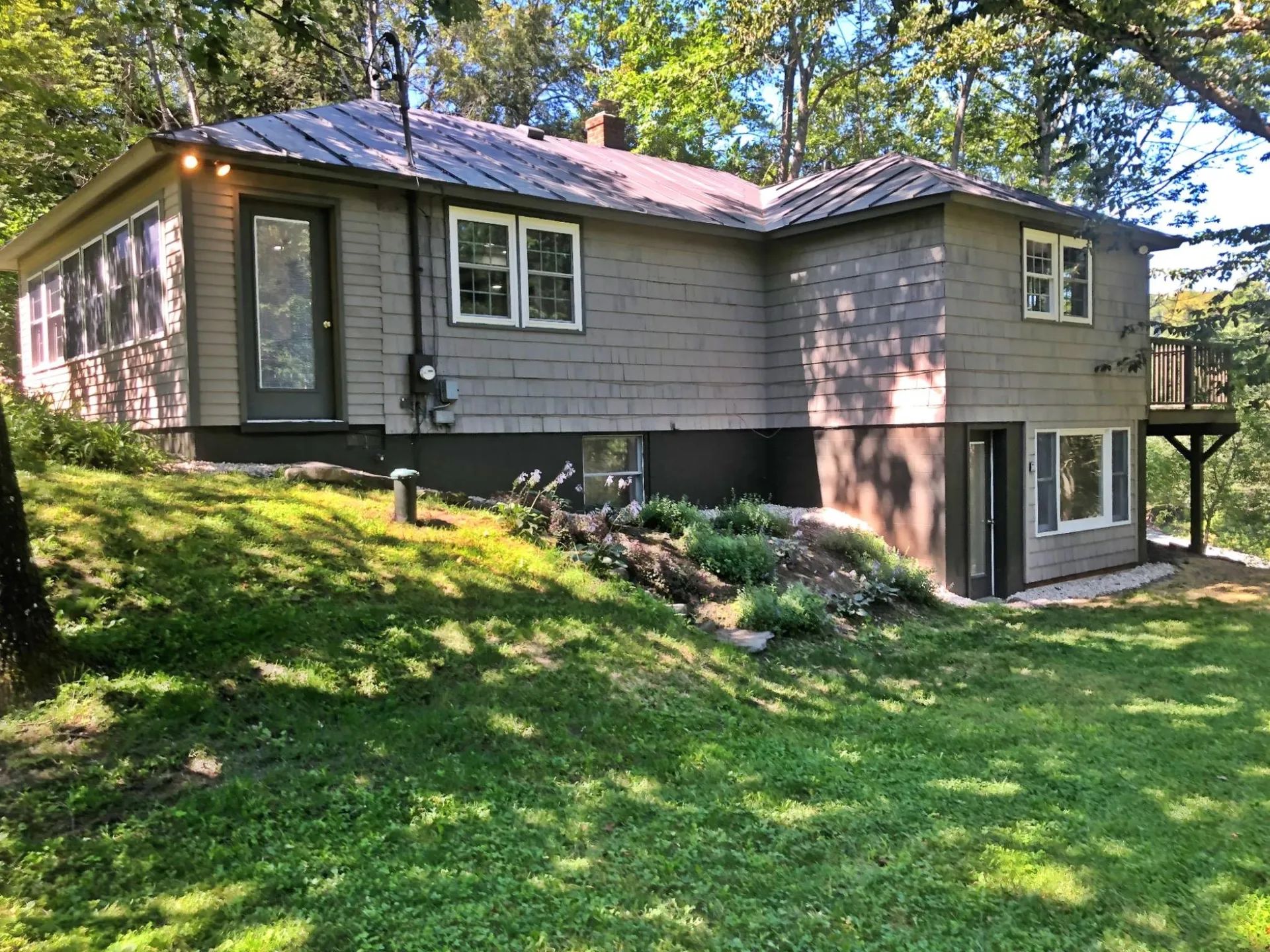 2127 E Woodstock Road Woodstock VT 05091