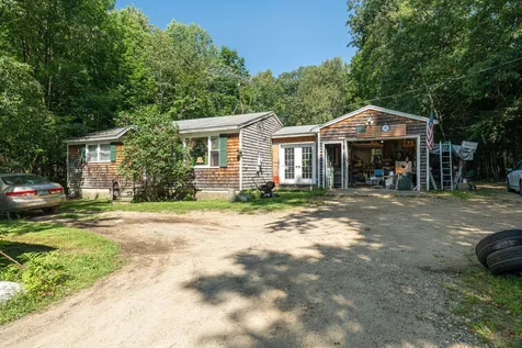 83 Lake Shore Drive Moultonborough NH 03254