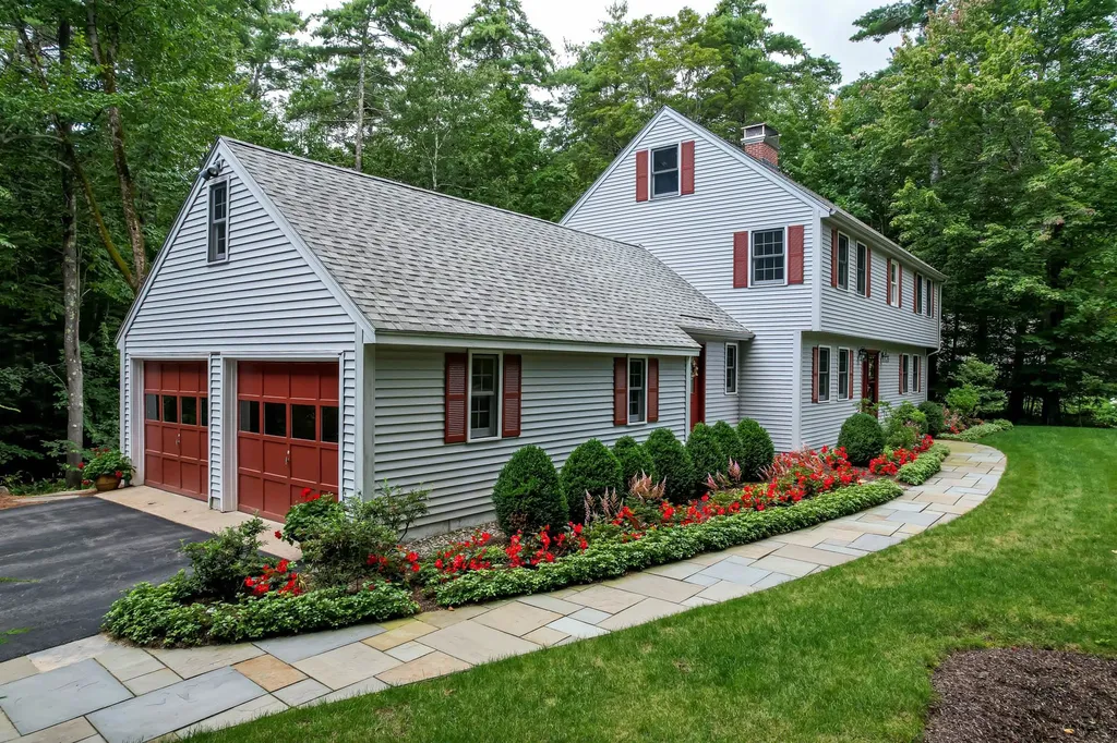 2 Lilac Lane Wolfeboro NH 03894