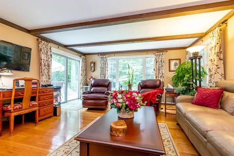 2 Lilac Lane Wolfeboro NH 03894