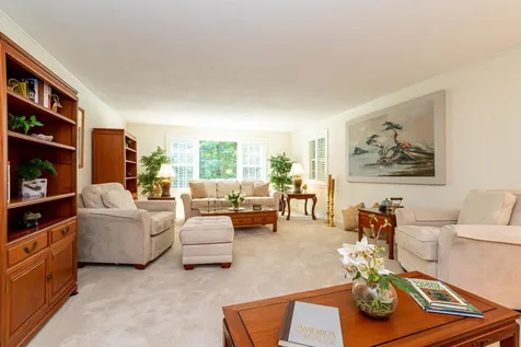2 Lilac Lane Wolfeboro NH 03894