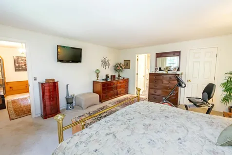 2 Lilac Lane Wolfeboro NH 03894
