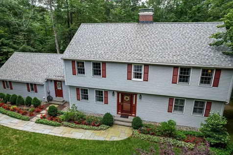 2 Lilac Lane Wolfeboro NH 03894
