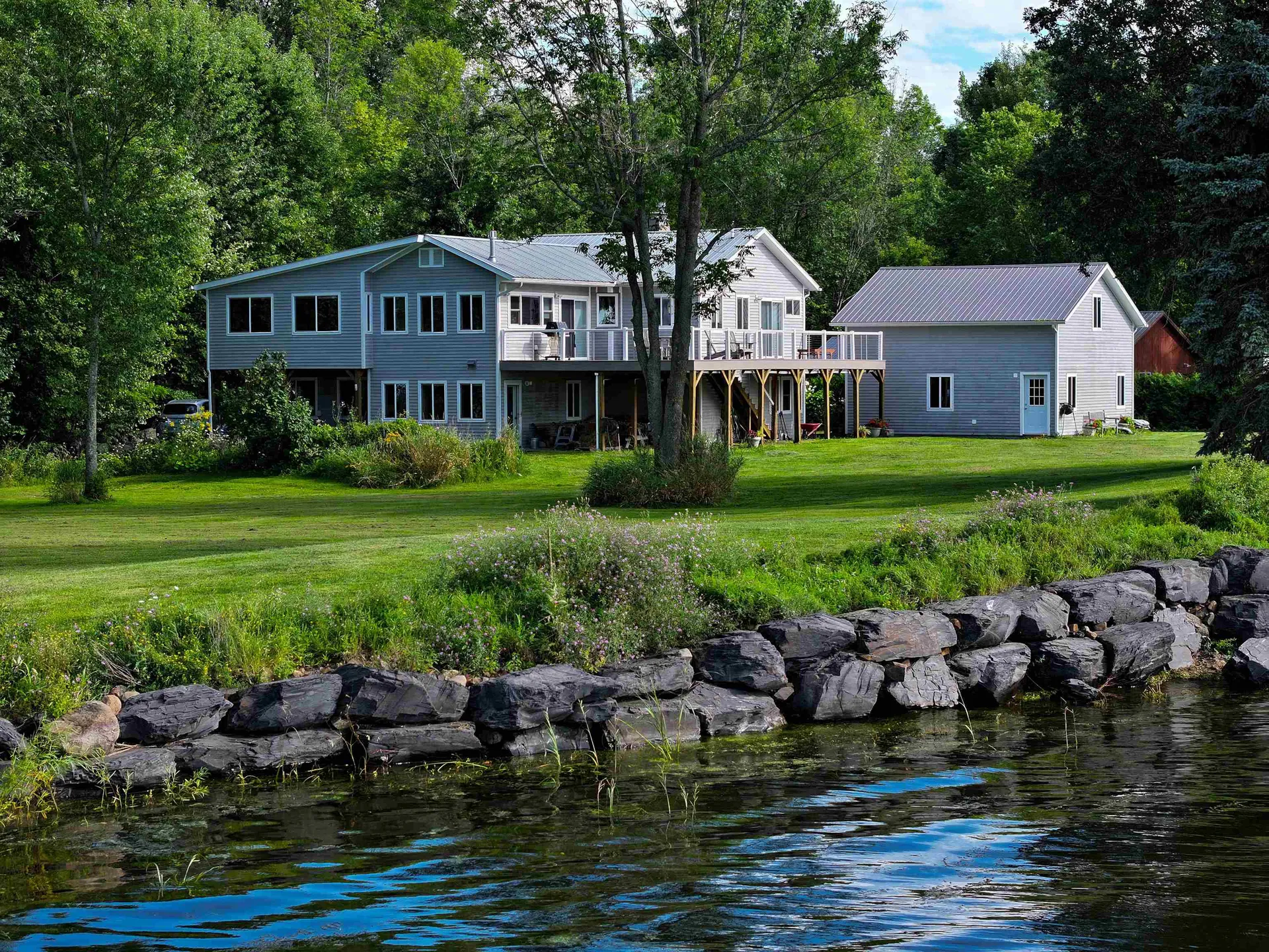 427 Fee Fee Point Road North Hero VT 05474