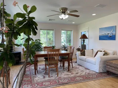 427 Fee Fee Point Road North Hero VT 05474