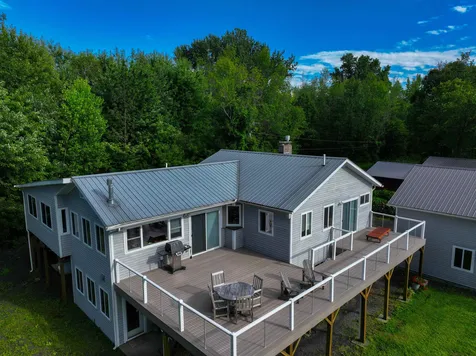 427 Fee Fee Point Road North Hero VT 05474