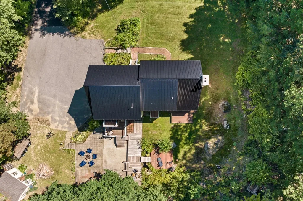 250 Jenness Hill Road Bristol NH 03222