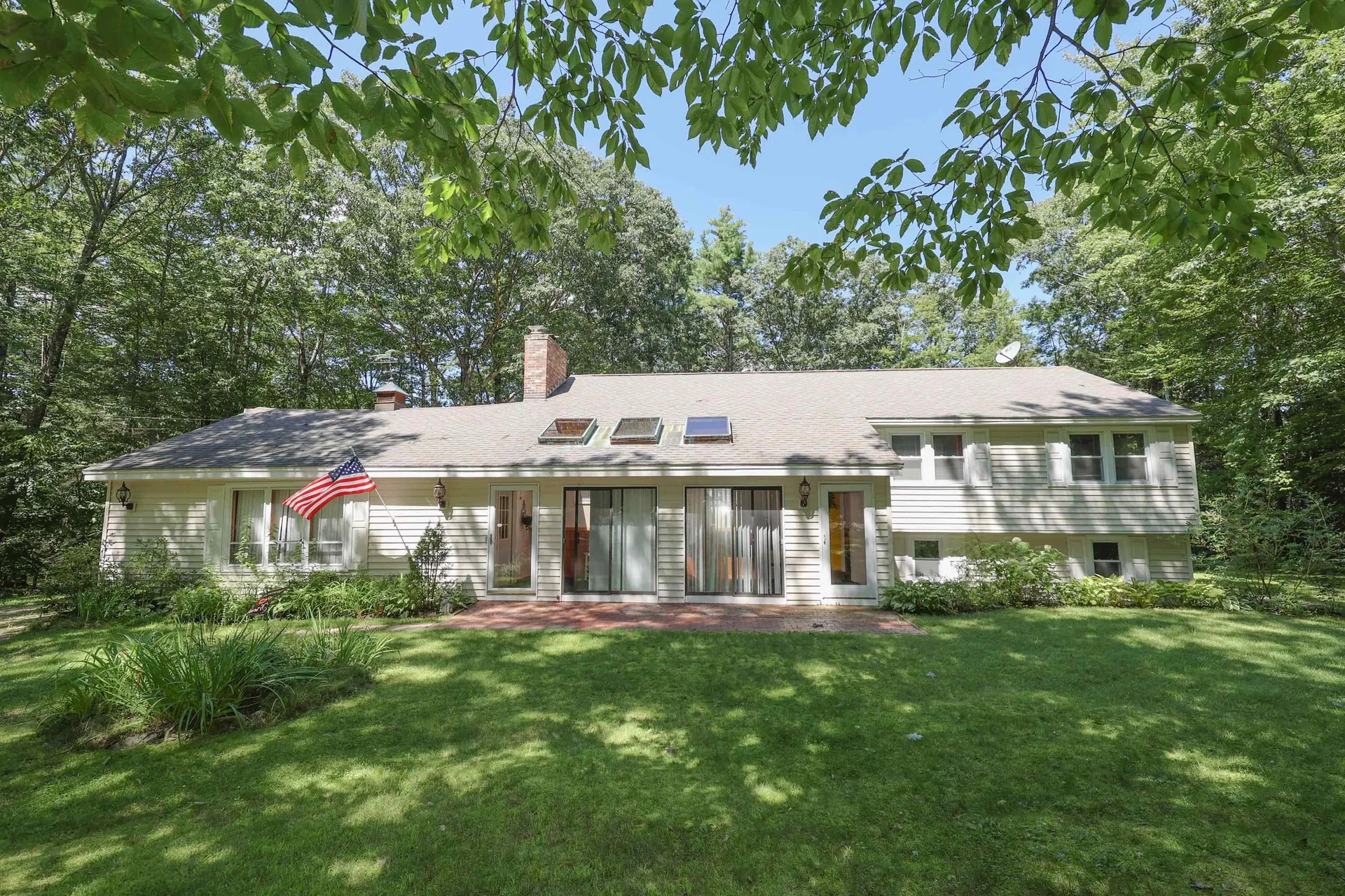 77 Barnard Hill Road Dunbarton NH 03046