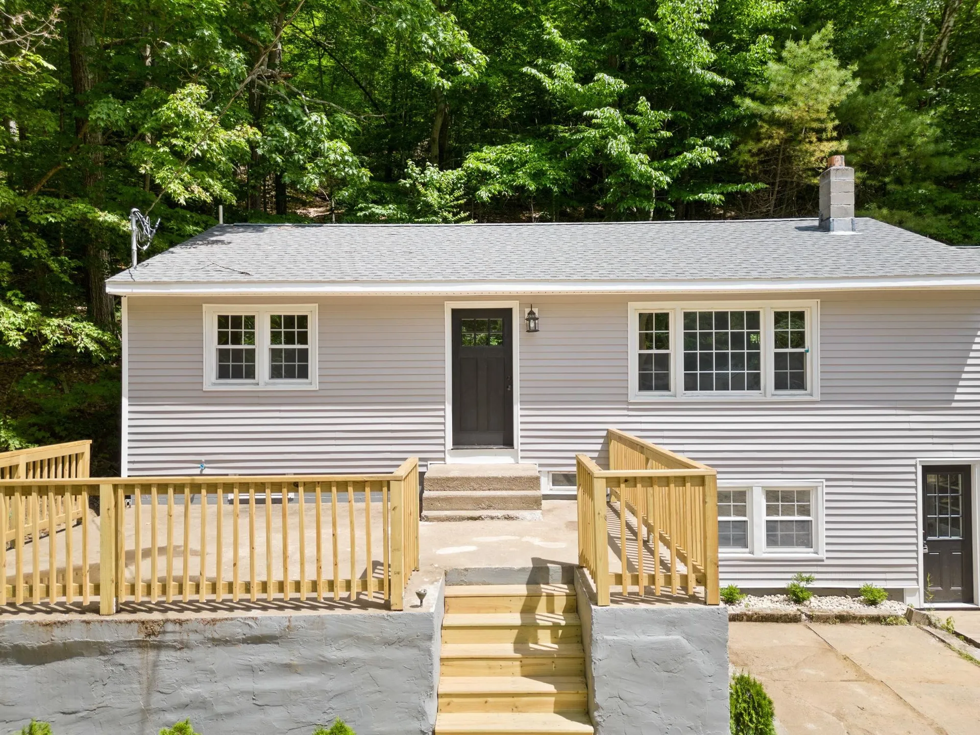 21 Chestnut Avenue Gilmanton NH 03237