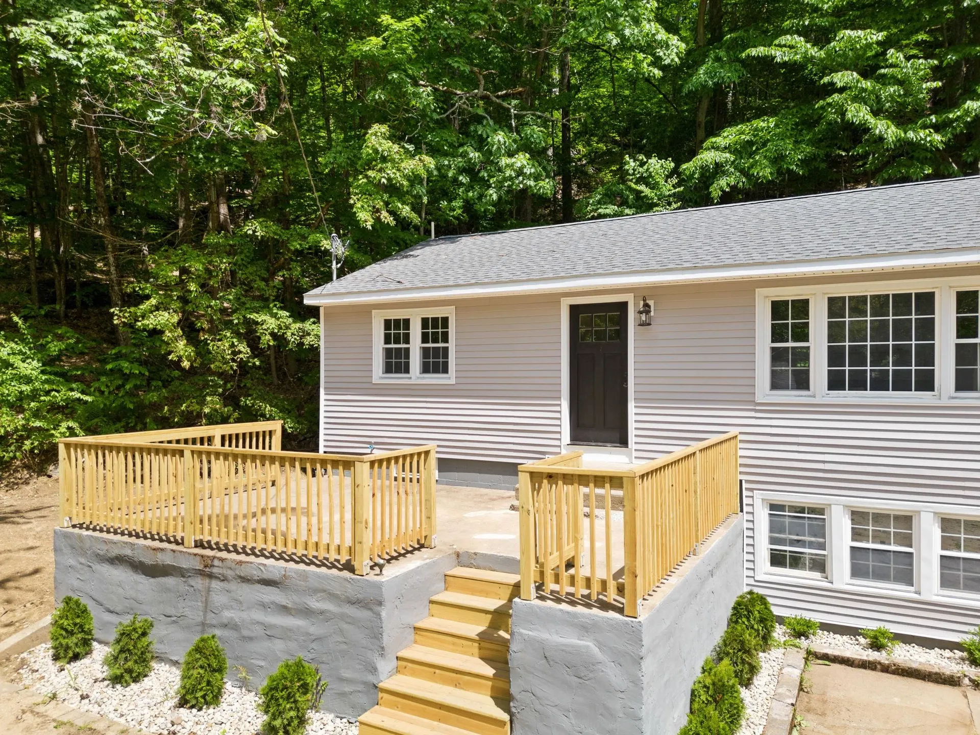 21 Chestnut Avenue Gilmanton NH 03237