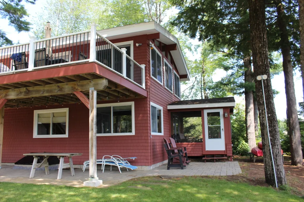 7 Easy Street New Hampton NH 03256