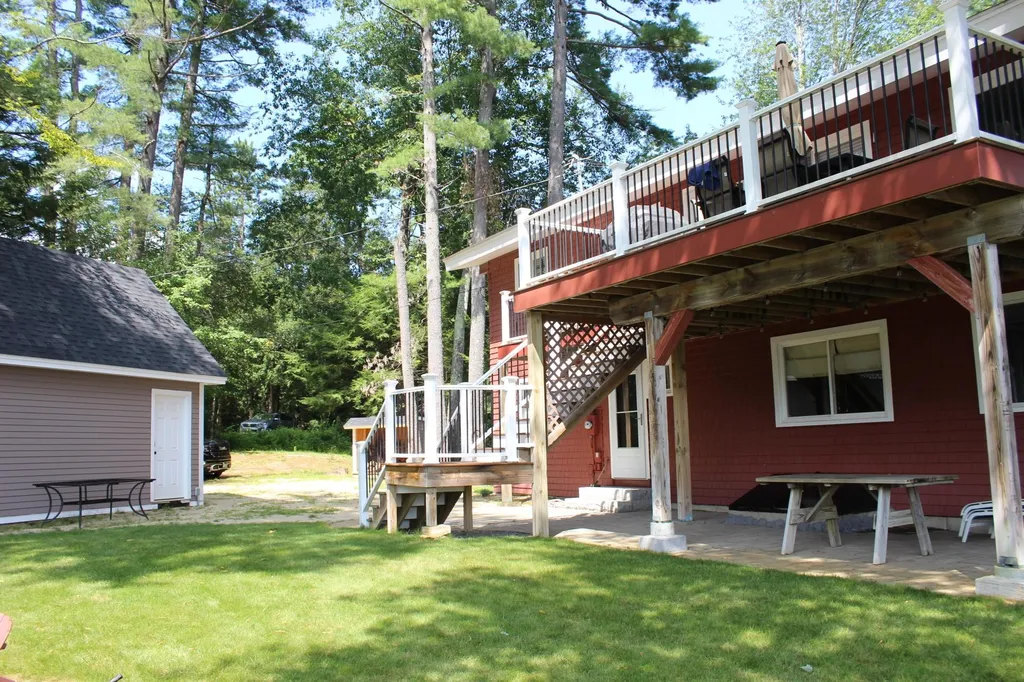 7 Easy Street New Hampton NH 03256