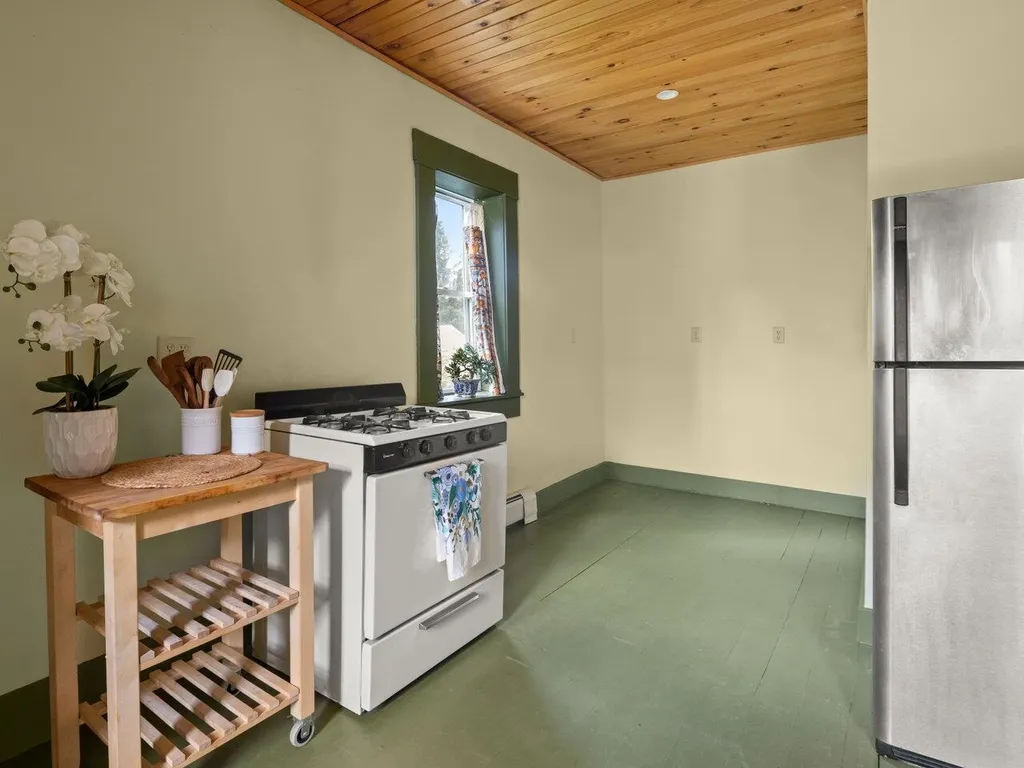 3201 Main Street Cabot VT 05647