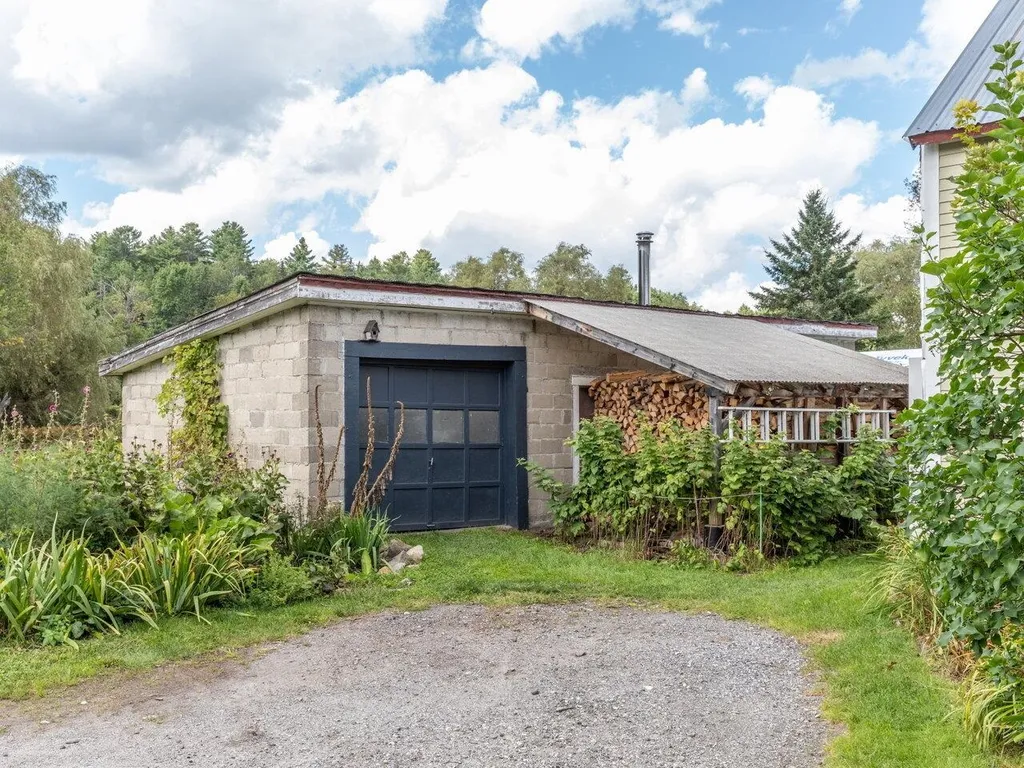 3201 Main Street Cabot VT 05647