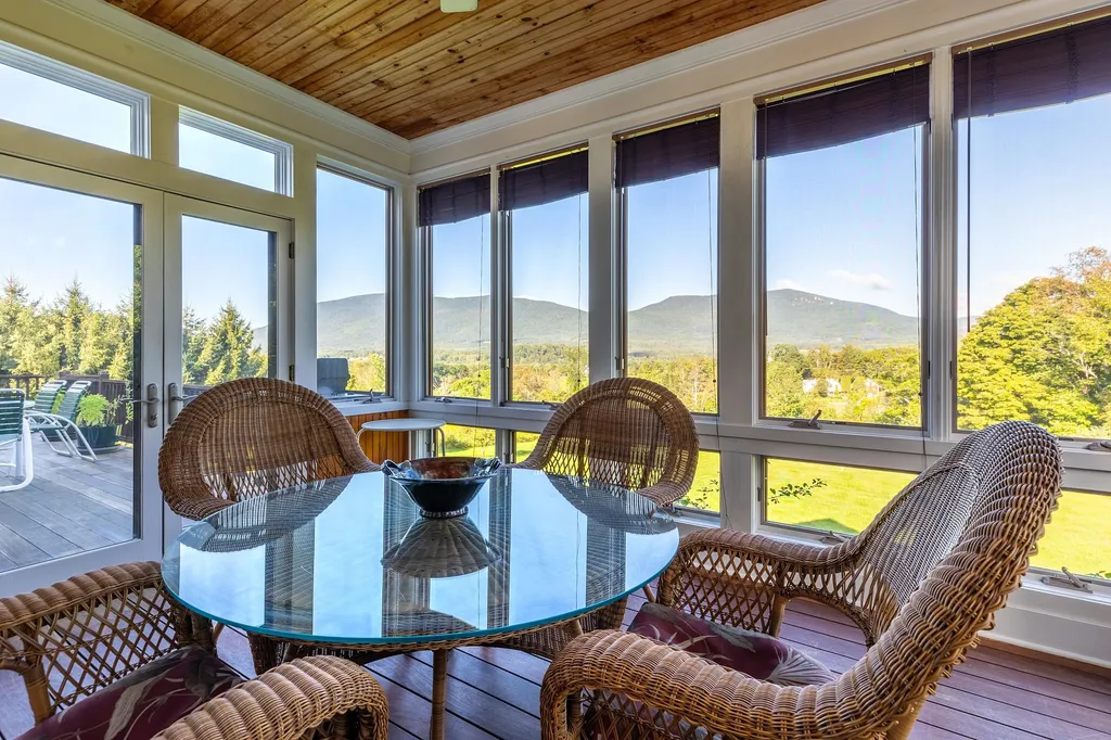 375 Overlook Road Manchester VT 05255