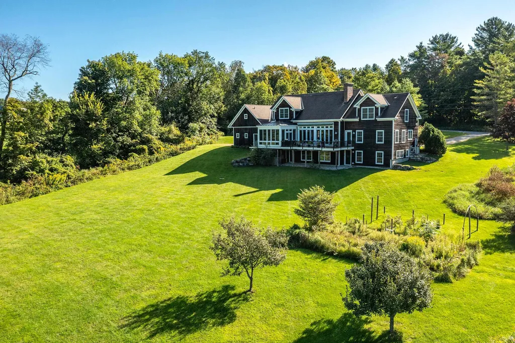 375 Overlook Road Manchester VT 05255