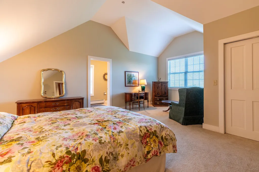375 Overlook Road Manchester VT 05255
