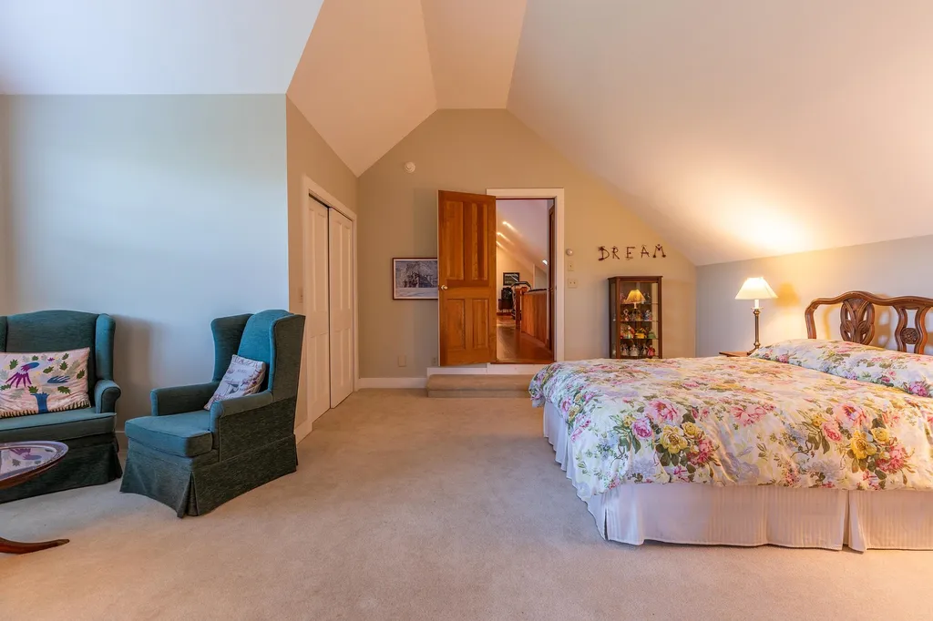 375 Overlook Road Manchester VT 05255