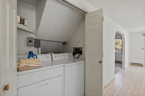 55 Garden Circle Laconia NH 03246