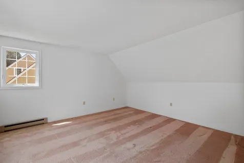 55 Garden Circle Laconia NH 03246