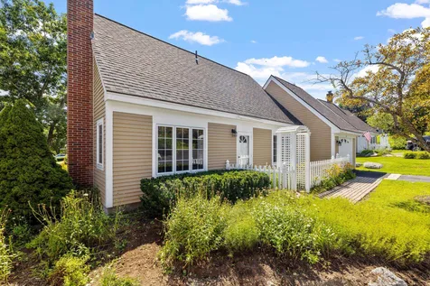 55 Garden Circle Laconia NH 03246
