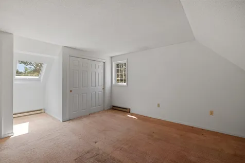 55 Garden Circle Laconia NH 03246