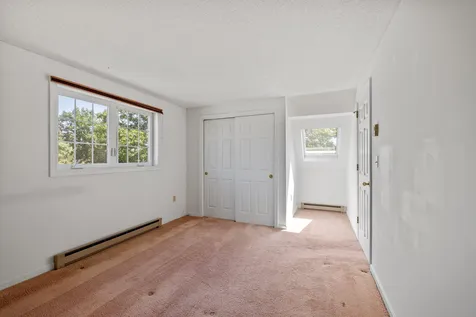 55 Garden Circle Laconia NH 03246
