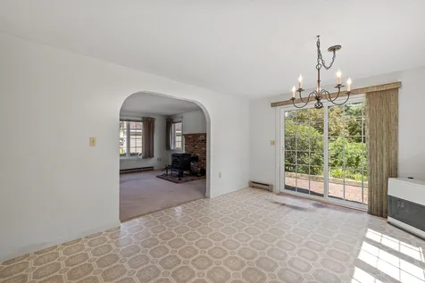 55 Garden Circle Laconia NH 03246
