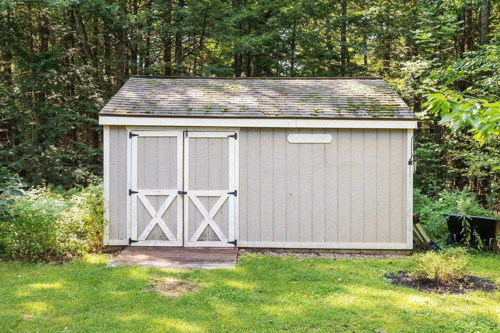98 Collins Brook Road Meredith NH 03253