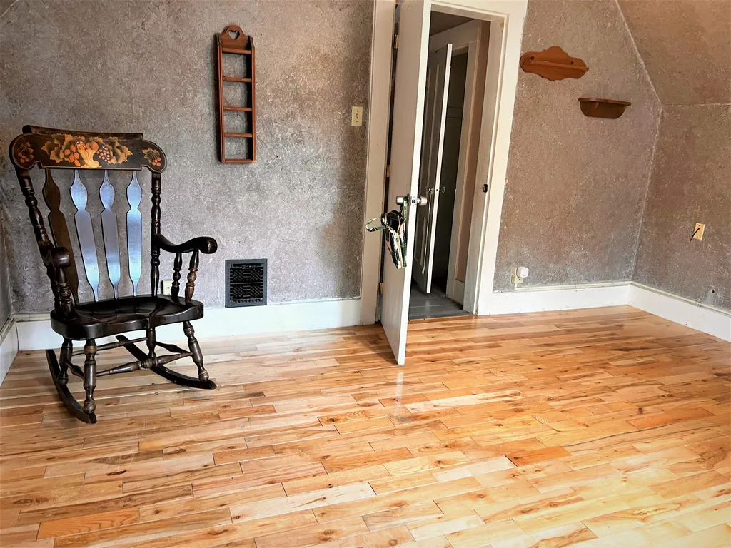 27 Fair Street Laconia NH 03246