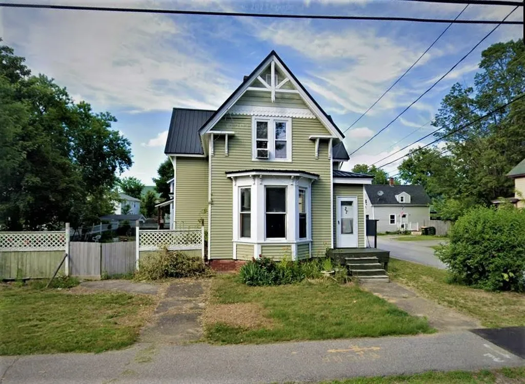 27 Fair Street Laconia NH 03246
